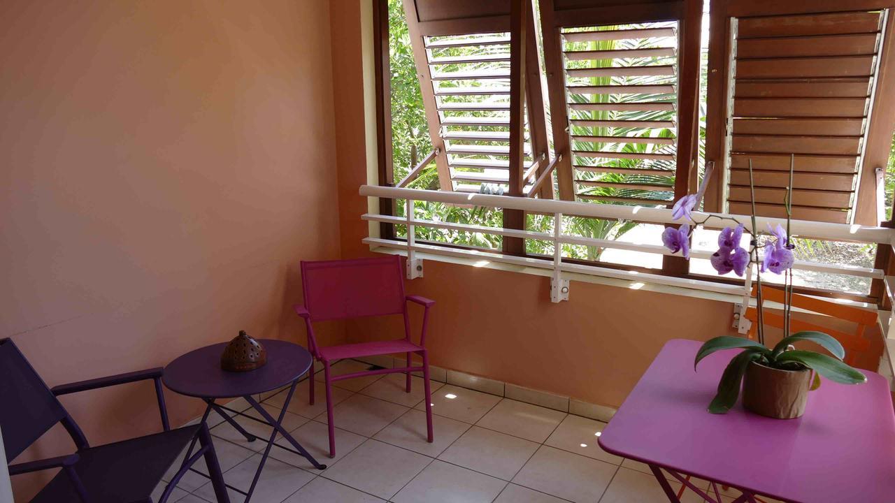 Hotel Le Kerveguen Saint-Gilles Les Bains Zewnętrze zdjęcie